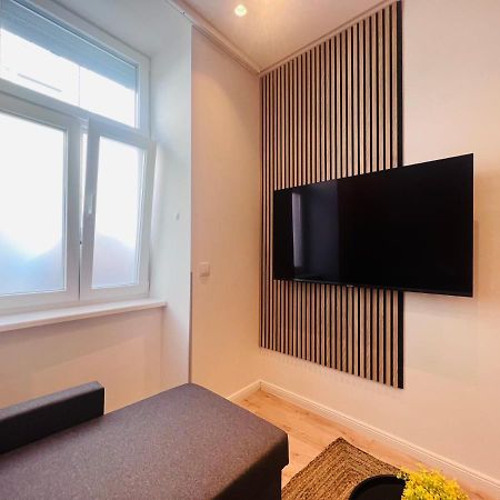 Zeus Design Apartment Schlosspark Schoenbrunn Wien Eksteriør bilde