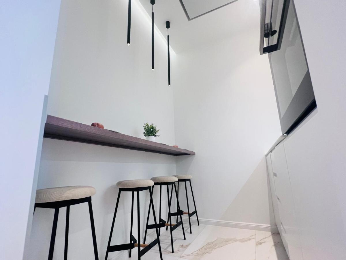 Zeus Design Apartment Schlosspark Schoenbrunn Wien Eksteriør bilde