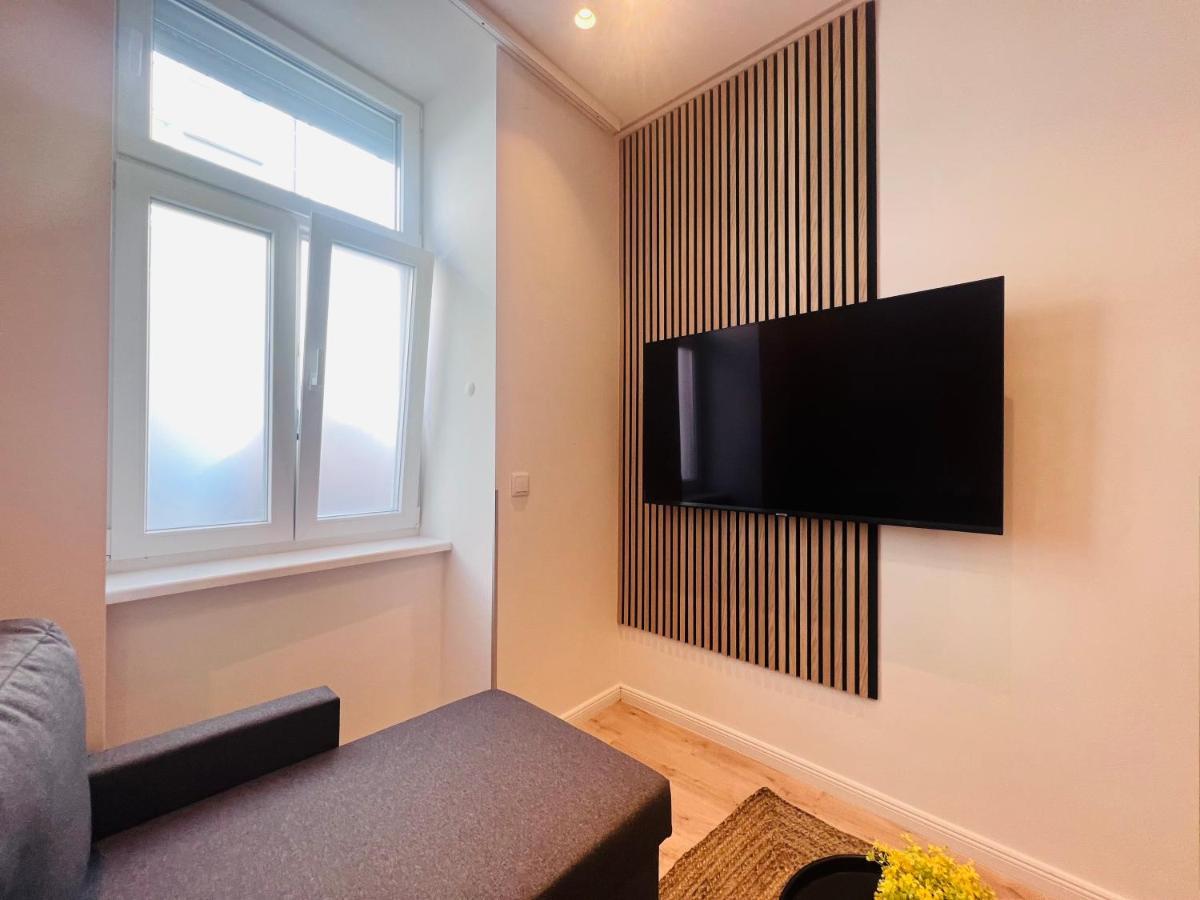 Zeus Design Apartment Schlosspark Schoenbrunn Wien Eksteriør bilde