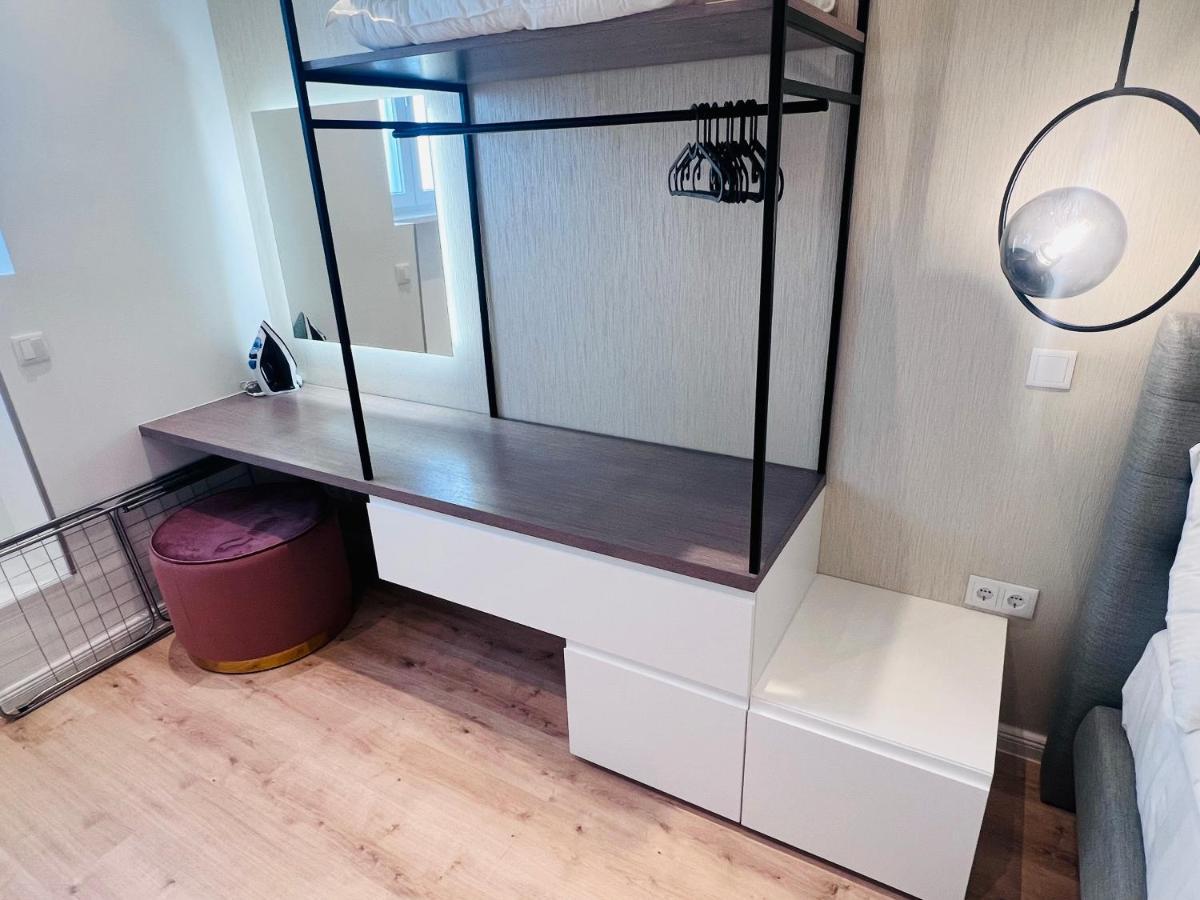 Zeus Design Apartment Schlosspark Schoenbrunn Wien Eksteriør bilde